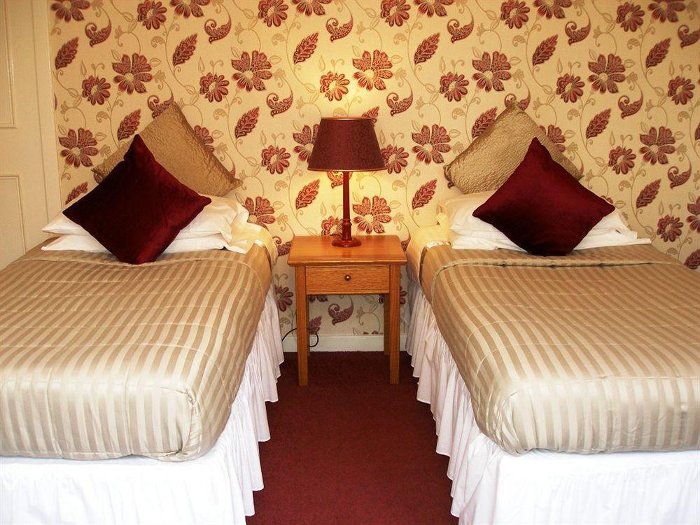 Altamount House Hotel Blairgowrie and Rattray ภายนอก รูปภาพ